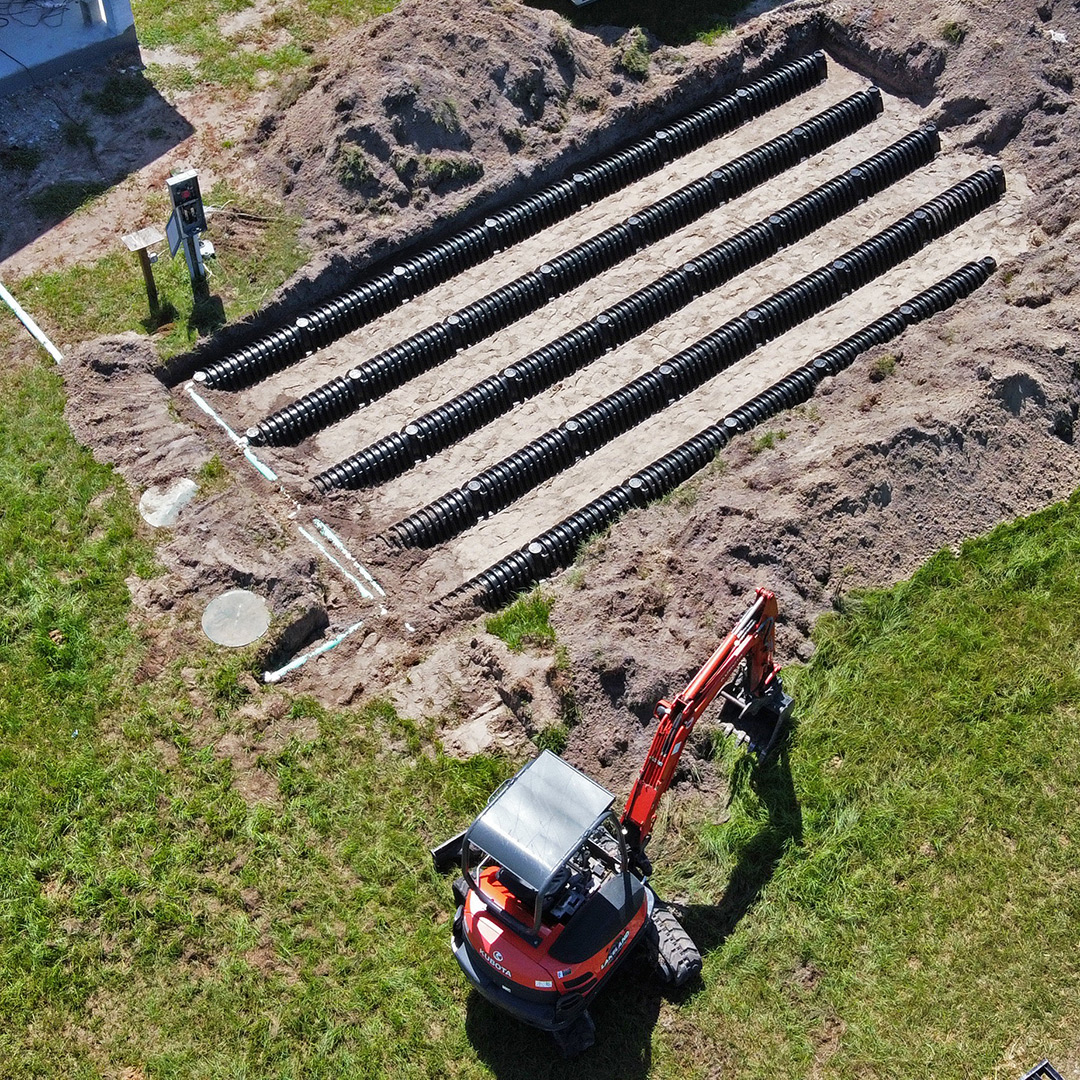 Installing replacement drain fields in Bartow, FL